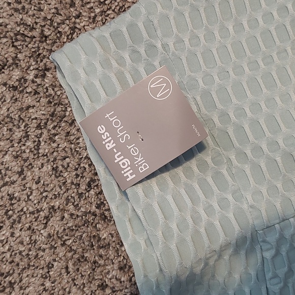 NWT Forever 21 Biker Shorts - Picture 3 of 5